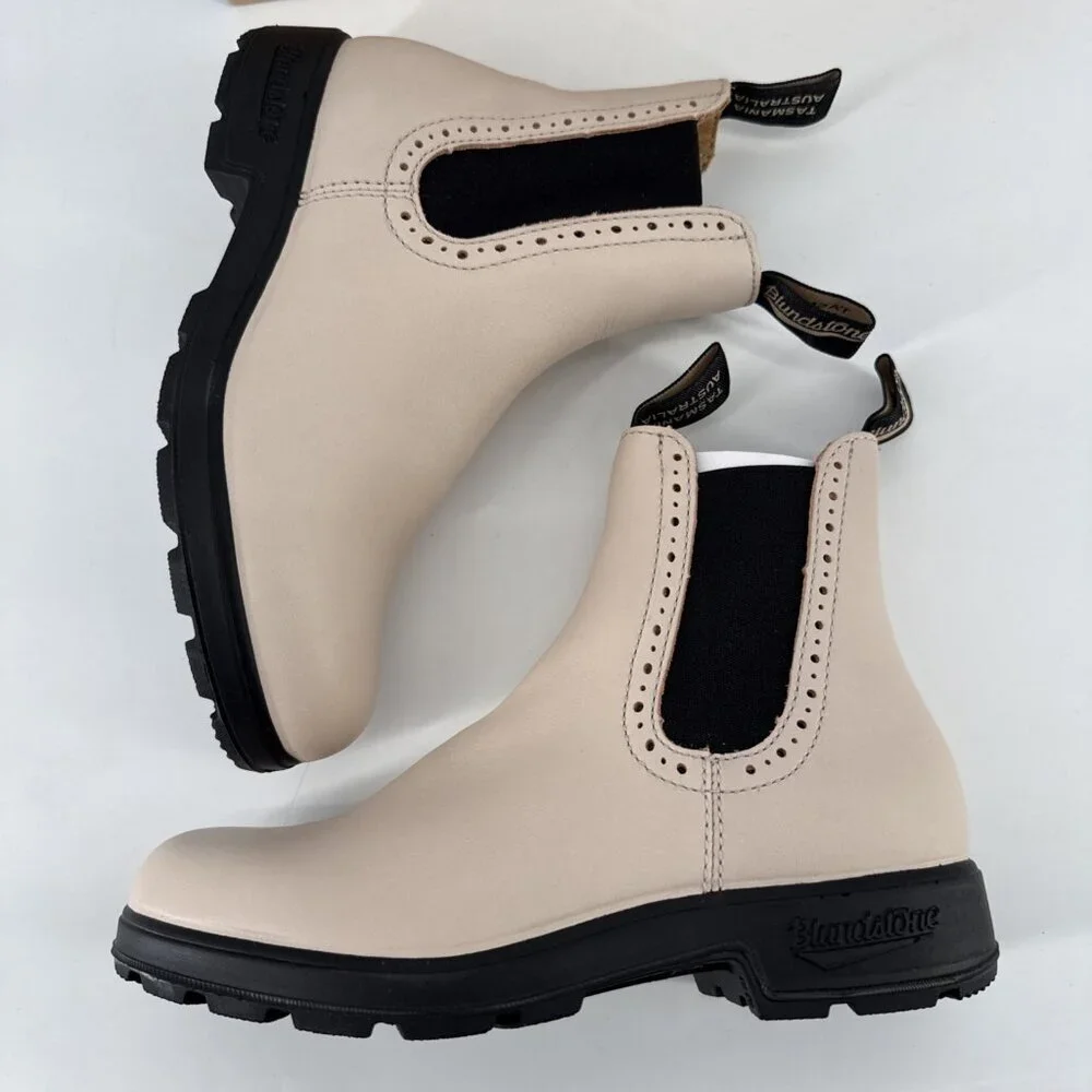 BLUNDSTONE Womens Size US 7 ELASTIC SIDED BOOTS In Pearl New In Box